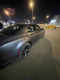 کرایسلەر 300